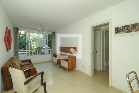 Sala de apartamento para alugar com 1 quarto, 80m² em Menino Deus, Porto Alegre