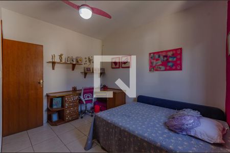 Casa à venda com 1063m², 5 quartos e 7 vagas Casa à venda com 1063m², 5 quartos e 7 vagasQuarto 1