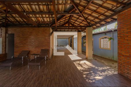 Casa à venda com 1063m², 5 quartos e 7 vagas Casa à venda com 1063m², 5 quartos e 7 vagasÁrea Gourmet