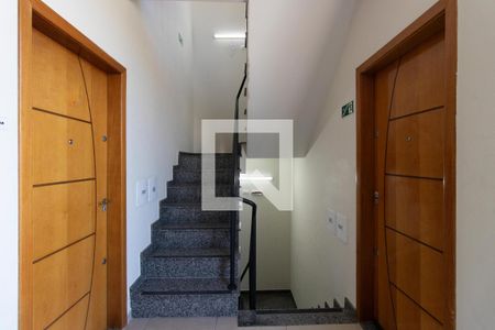 Studio à venda com 33m², 1 quarto e sem vagaEscada