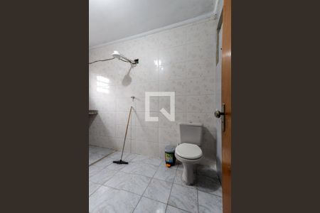 Banheiro da Suíte de casa para alugar com 4 quartos, 30m² em Parque Edu Chaves, São Paulo