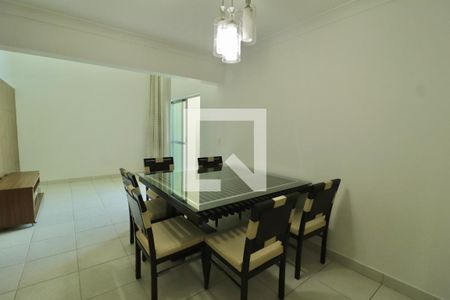 Sala de apartamento para alugar com 3 quartos, 105m² em Jardim Goiás, Goiânia