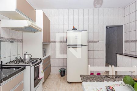 Casa à venda com 223m², 2 quartos e 2 vagas Casa à venda com 223m², 2 quartos e 2 vagasCozinha