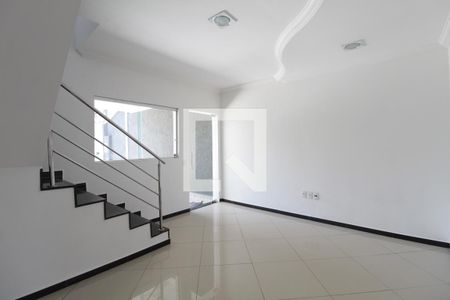 Sala de casa à venda com 3 quartos, 123m² em Céu Azul, Belo Horizonte