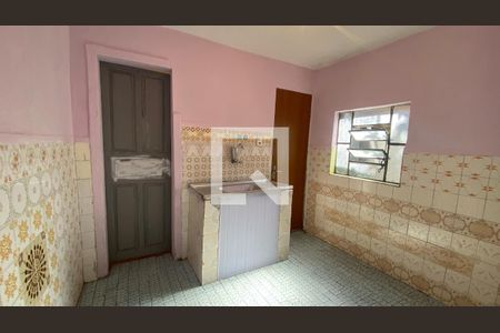 Cozinha de casa para alugar com 1 quarto, 50m² em Palmeiras, Belo Horizonte