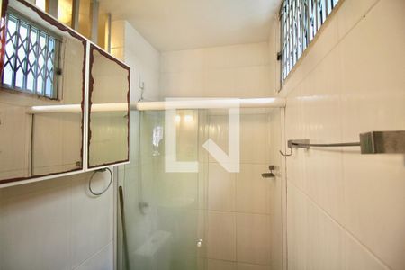 Banheiro da Suíte de apartamento para alugar com 3 quartos, 110m² em Barra, Salvador