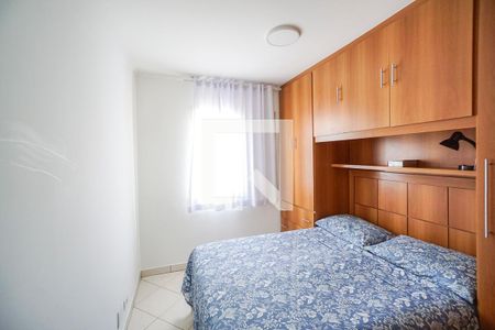 Quarto 01 de apartamento à venda com 3 quartos, 70m² em Penha de França, São Paulo