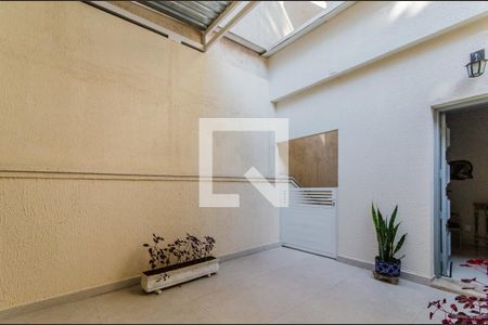 Casa à venda com 400m², 3 quartos e 4 vagasQuintal da Frente