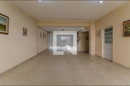 Casa à venda com 400m², 3 quartos e 4 vagasGaragem