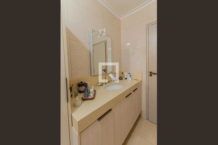 Casa à venda com 400m², 3 quartos e 4 vagasBanheiro da Suíte