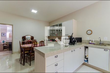 Casa à venda com 400m², 3 quartos e 4 vagasCozinha