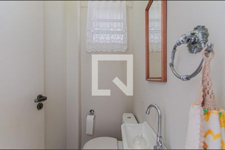 Casa à venda com 400m², 3 quartos e 4 vagasBanheiro de serviço