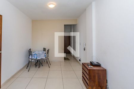 Sala  de apartamento à venda com 2 quartos, 70m² em Nova Suíça, Belo Horizonte