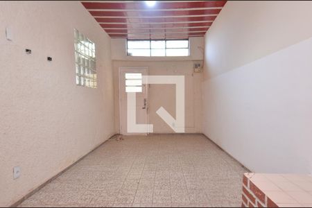 Sala de tv de casa à venda com 3 quartos, 240m² em Ipiranga, Belo Horizonte