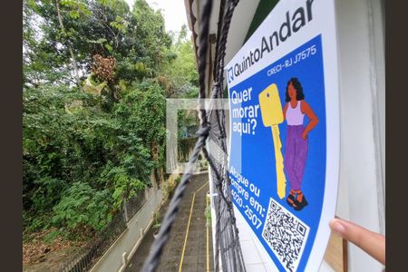 Apartamento à venda com 100m², 3 quartos e 1 vaga Apartamento à venda com 100m², 3 quartos e 1 vagaPlaca