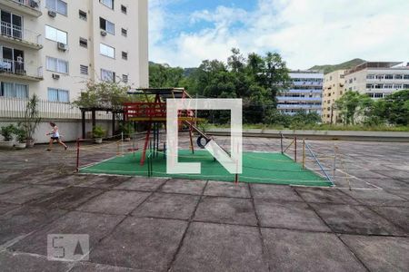Apartamento à venda com 100m², 3 quartos e 1 vaga Apartamento à venda com 100m², 3 quartos e 1 vagaÁrea Comum - Playground