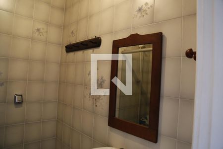 Casa à venda com 620m², 4 quartos e 4 vagasBanheiro de serviço 2