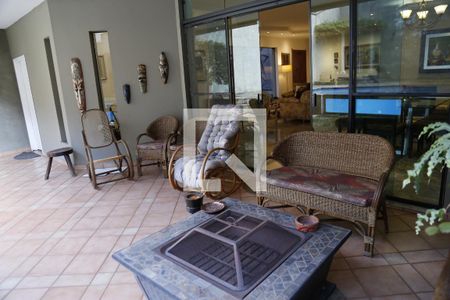 Casa à venda com 620m², 4 quartos e 4 vagasEspaço de Descanso