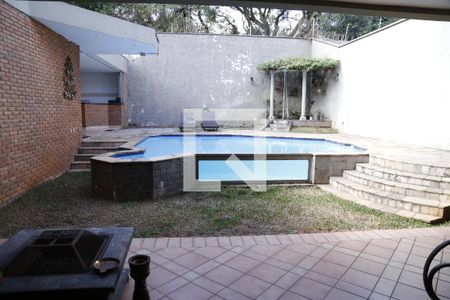 Casa à venda com 620m², 4 quartos e 4 vagasPiscina