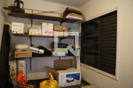 Casa à venda com 620m², 4 quartos e 4 vagasDepósito