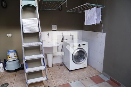 Casa à venda com 620m², 4 quartos e 4 vagasÁrea de Serviço 2