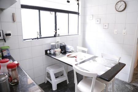 Casa à venda com 620m², 4 quartos e 4 vagasCopa