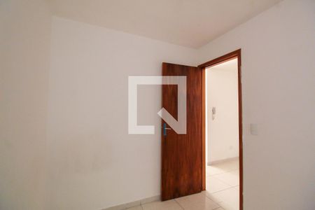 Quarto 1 de casa de condomínio para alugar com 2 quartos, 35m² em Vila Invernada, São Paulo
