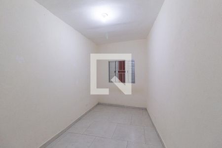 Quarto 1 de casa para alugar com 2 quartos, 60m² em Jardim Maria Beatriz, Carapicuíba