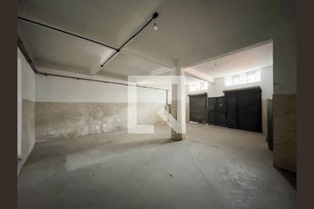 Casa à venda com 220m², 1 quarto e sem vaga Casa à venda com 220m², 1 quarto e sem vagaGaragem