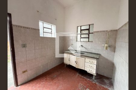 Casa à venda com 220m², 1 quarto e sem vaga Casa à venda com 220m², 1 quarto e sem vagaCozinha