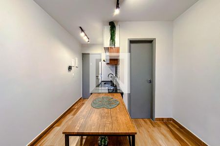 Sala/Quarto de kitnet/studio à venda com 1 quarto, 25m² em Vila Invernada, São Paulo