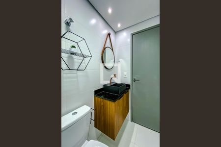 Banheiro de kitnet/studio à venda com 1 quarto, 25m² em Vila Invernada, São Paulo