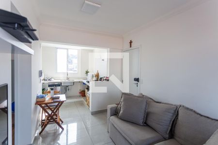 Sala/Cozinha de apartamento à venda com 2 quartos, 110m² em Santa Cruz, Belo Horizonte