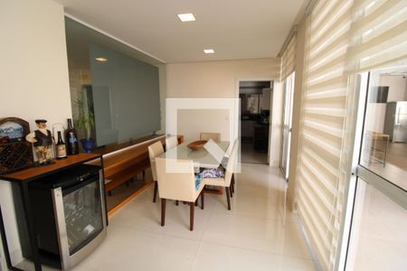 Casa para alugar com 437m², 5 quartos e 8 vagasDetalhe Sala