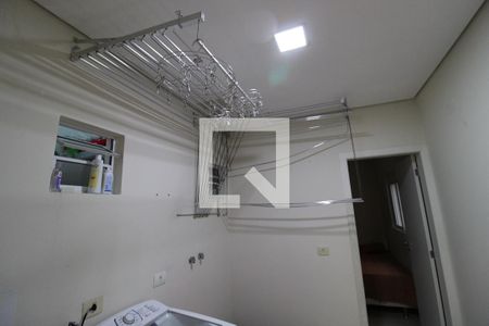 Casa para alugar com 437m², 5 quartos e 8 vagasÁrea de Serviço
