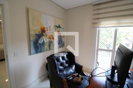 Casa para alugar com 437m², 5 quartos e 8 vagasEscritório