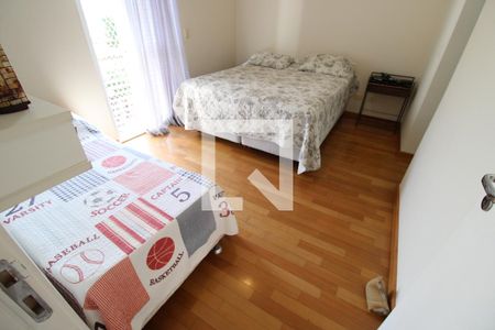 Casa para alugar com 437m², 5 quartos e 8 vagasSuíte 2