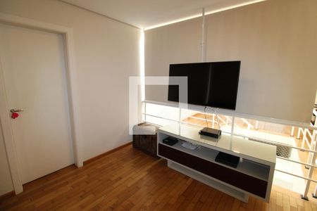 Casa para alugar com 437m², 5 quartos e 8 vagasSala de TV