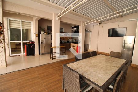 Área comum - Churrasqueira de casa para alugar com 5 quartos, 437m² em Vila Inah, São Paulo