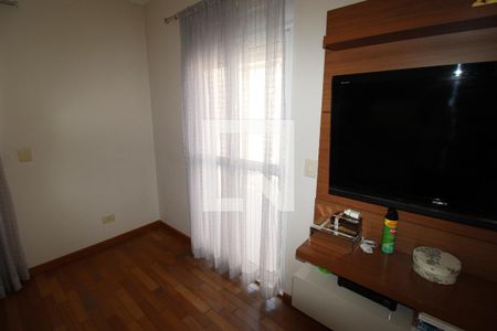 Casa para alugar com 437m², 5 quartos e 8 vagasSuíte 3