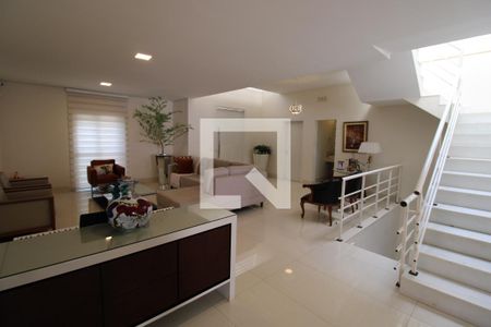 Sala de casa à venda com 5 quartos, 437m² em Vila Inah, São Paulo