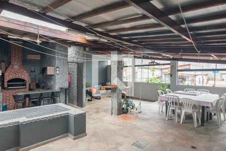 Casa à venda com 219m², 3 quartos e 4 vagas Casa à venda com 219m², 3 quartos e 4 vagasÁrea da Churrasqueira