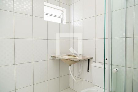 Banheiro e Área de Serviço de kitnet/studio para alugar com 1 quarto, 24m² em Jardim Oriental, São Paulo