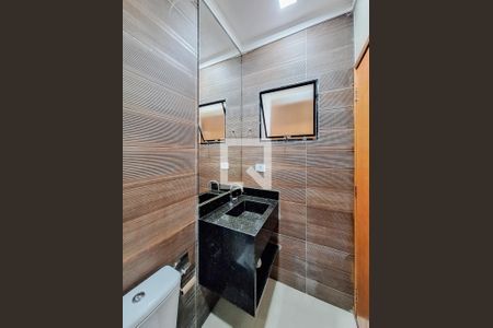 Banheiro de apartamento para alugar com 2 quartos, 48m² em Santana, São Paulo