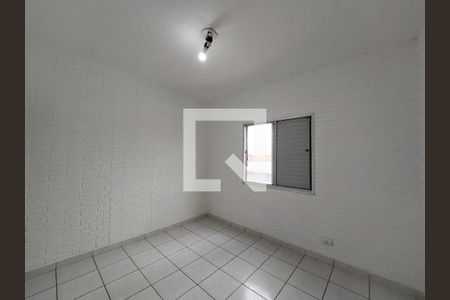 Quarto 1 de apartamento para alugar com 2 quartos, 50m² em Jardim Satelite, São Paulo