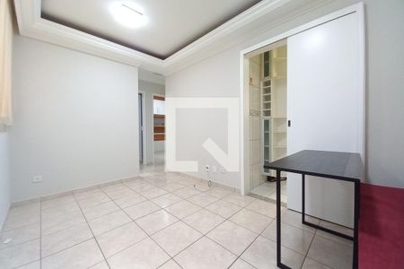 Sala de apartamento para alugar com 3 quartos, 60m² em Vila Industrial, Campinas