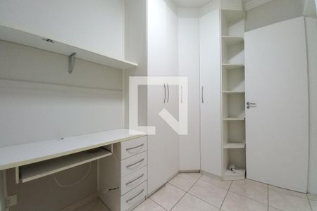 Quarto 2 de apartamento para alugar com 3 quartos, 60m² em Vila Industrial, Campinas