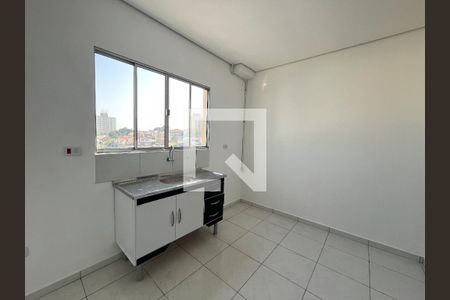 Cozinha de kitnet/studio para alugar com 1 quarto, 22m² em Jardim Oriental, São Paulo