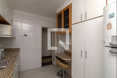 Apartamento para alugar com 69m², 2 quartos e 1 vagacozinha_4