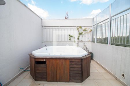 Apartamento à venda com 114m², 2 quartos e 2 vagasVaranda Gourmet - Jacuzzi